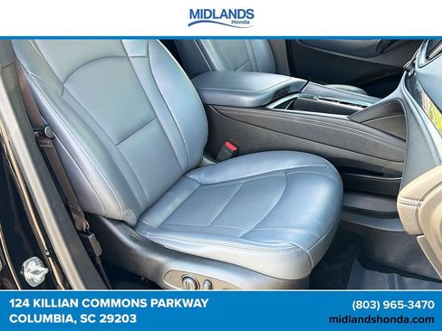 Used 2022 Buick Enclave Essence w/ Experience Buick Package AWD/4WD image 24