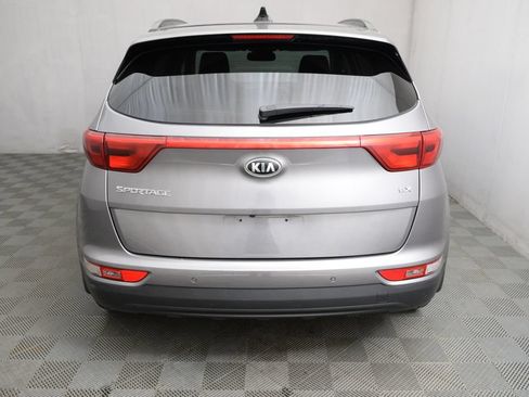 Used 2018 Kia Sportage EX w/ EX Technology Package AWD/4WD image 6
