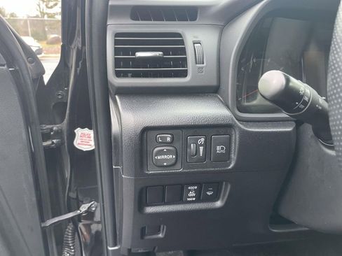 Used 2024 Toyota 4Runner SR5 Premium image 31