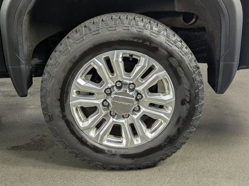 Used 2022 GMC Sierra 2500 Denali AWD/4WD image 12