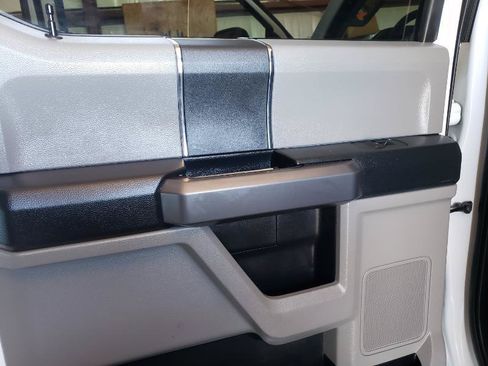 Used 2019 Ford F250 XLT AWD/4WD image 24