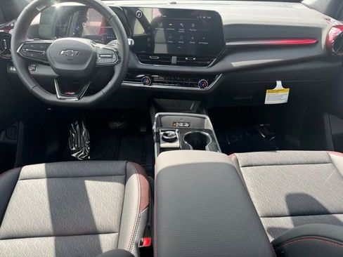 New 2026 Chevrolet Equinox RS AWD/4WD image 11