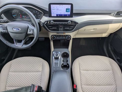 Used 2020 Ford Escape SE FWD image 18