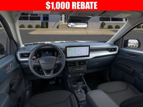 New 2025 Ford Maverick XLT w/ Black Appearance Package image 9