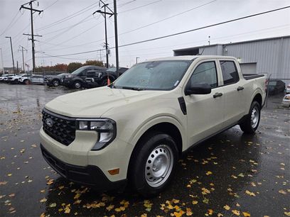 New 2025 Ford Maverick XL w/ Equipment Group 102A