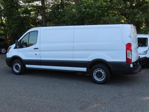 Used 2018 Ford Transit 150 148 Low Roof RWD image 3