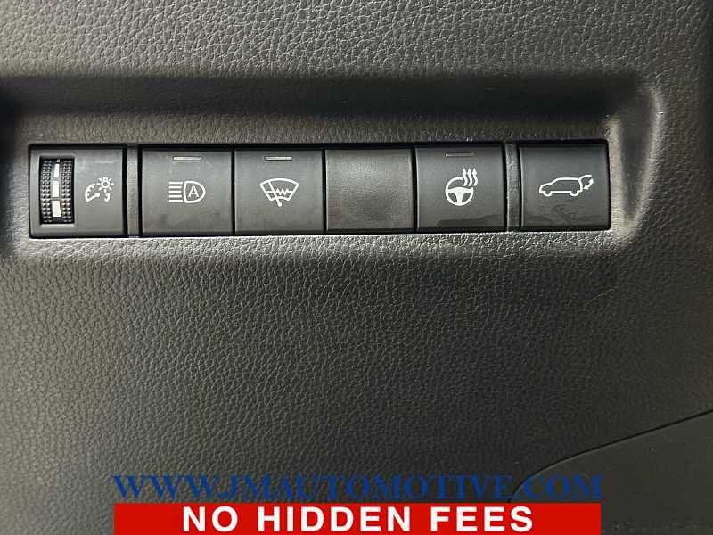Used 2021 Toyota RAV4 XLE Premium AWD/4WD image 36