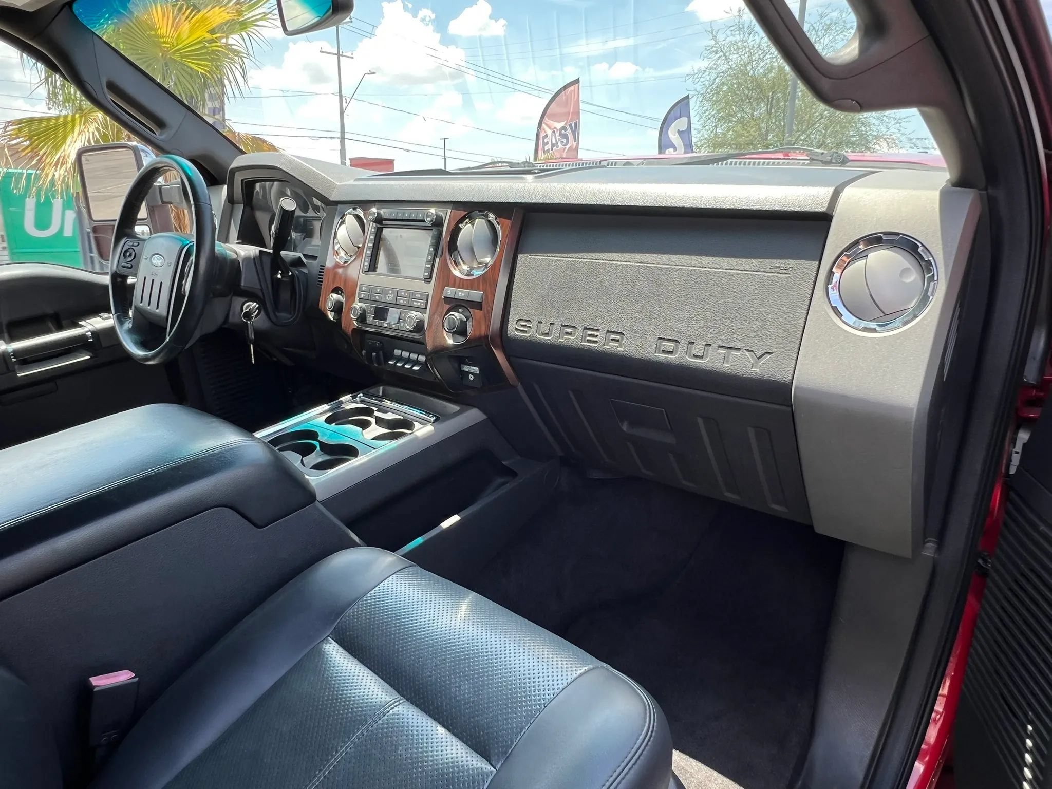 Used 2011 Ford F350 Lariat w/ Lariat Ultimate Pkg AWD/4WD image 23