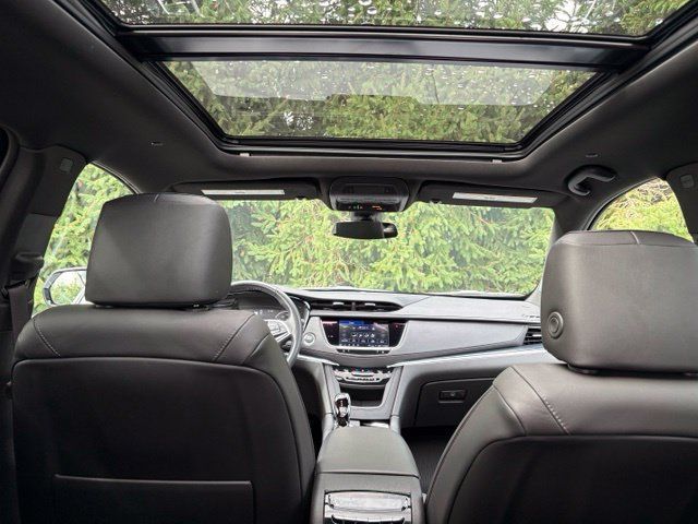 Certified 2024 Cadillac XT5 Premium Luxury w/ LPO, Floor Liner Package AWD/4WD image 8