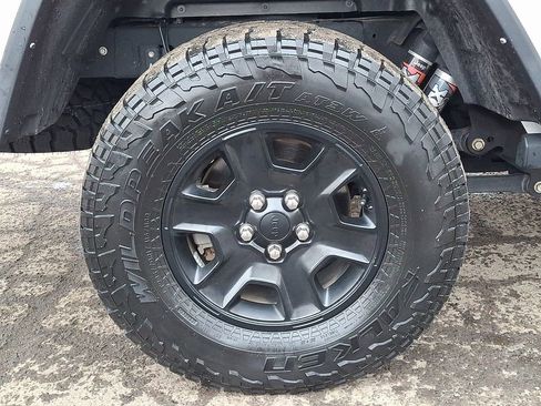 Used 2021 Jeep Gladiator Mojave image 32