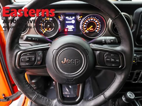 Used 2018 Jeep Wrangler Unlimited Sport S AWD/4WD image 10