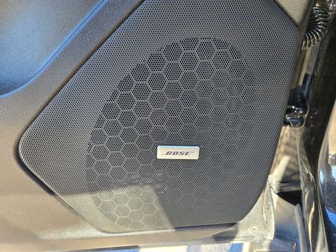 Used 2017 Cadillac XT5 Platinum image 49