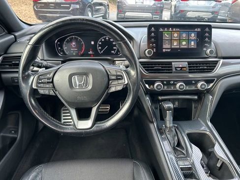 Used 2018 Honda Accord Sport image 15