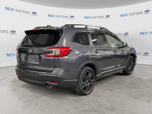 Used 2023 Subaru Ascent Onyx Edition AWD/4WD image 5