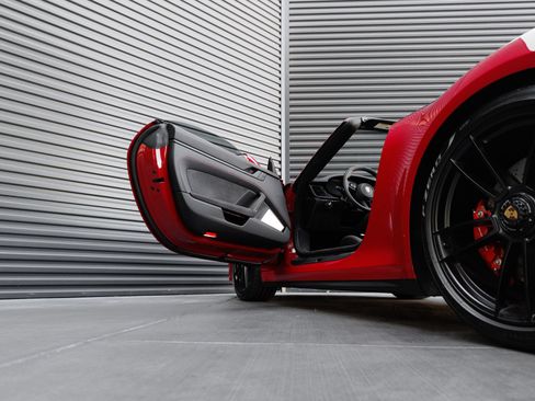 Certified 2024 Porsche 911 Carrera S RWD image 14