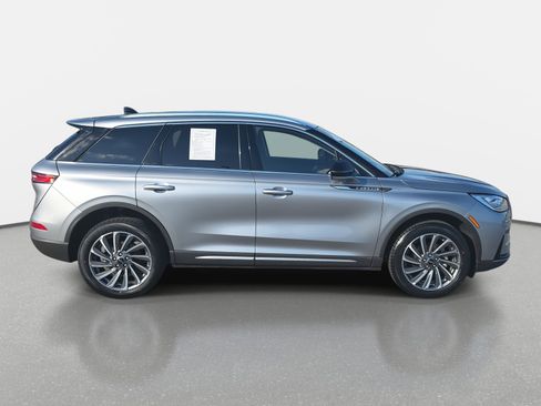 Certified 2024 Lincoln Corsair Reserve w/ Equipment Group 201A image 4