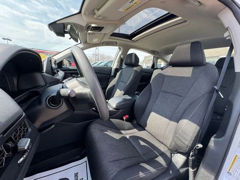 Used 2023 Honda Accord EX image 21