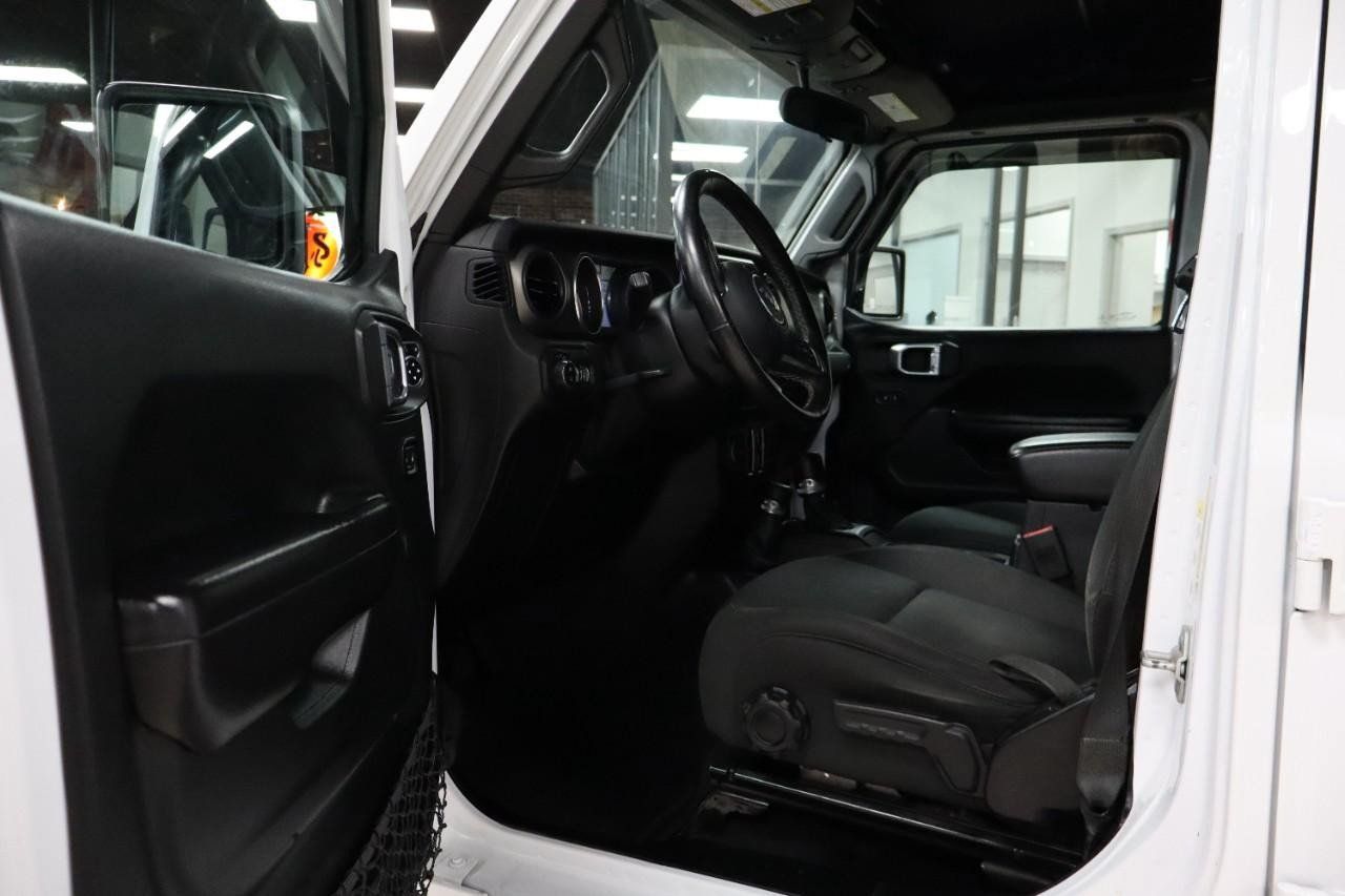 Used 2020 Jeep Gladiator Sport w/ Quick Order Package 24S AWD/4WD image 9