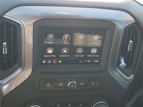 Used 2025 Chevrolet Silverado 2500 Custom w/ Custom Value Package image 15