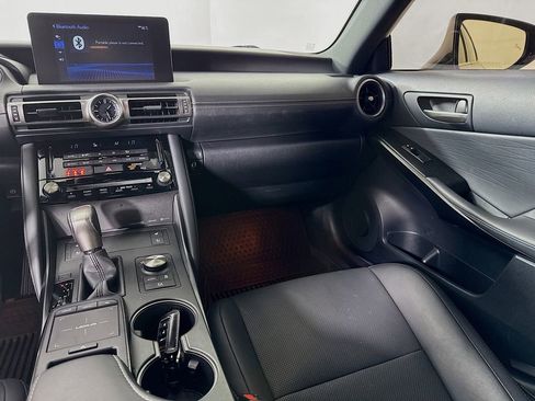 Used 2022 Lexus IS 300 300 image 23