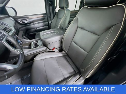 Certified 2024 Chevrolet Suburban Premier w/ Premium Package image 23