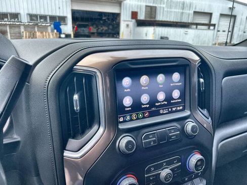 Used 2022 Chevrolet Silverado 1500 High Country w/ Technology Package AWD/4WD image 13