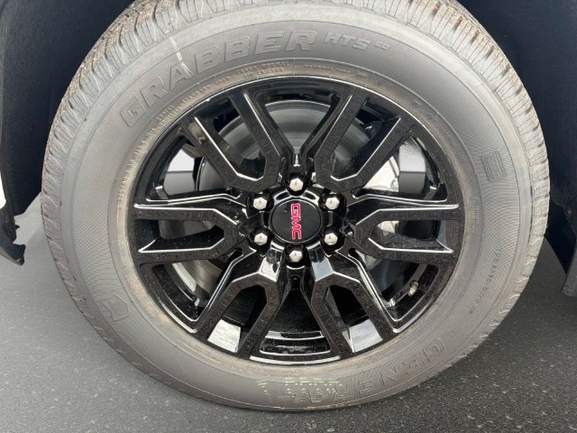 New 2026 GMC Sierra 1500 Pro w/ Graphite Edition AWD/4WD image 10
