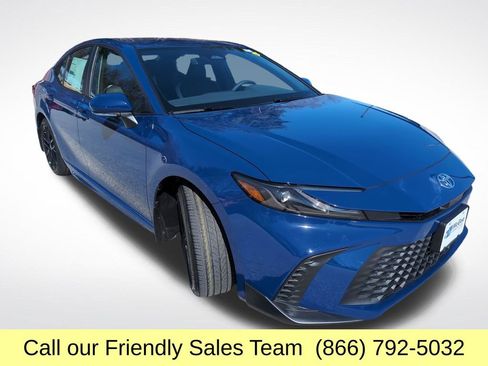 New 2026 Toyota Camry SE w/ Convenience Package FWD image 7