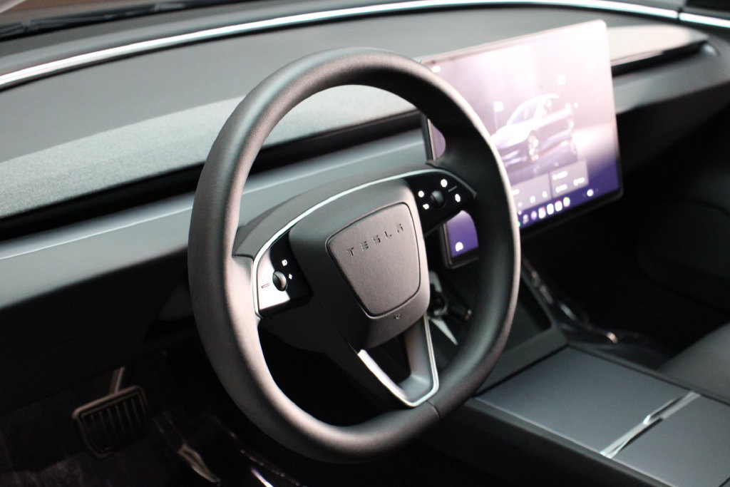 Used 2025 Tesla Model 3 Long Range RWD image 20