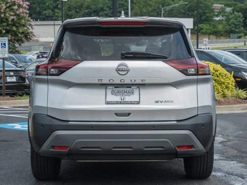 Used 2023 Nissan Rogue SV AWD/4WD image 6
