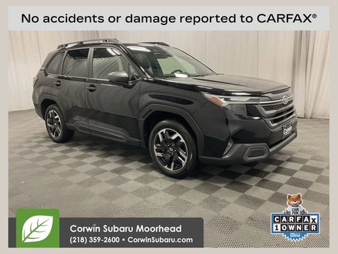 Used 2025 Subaru Forester Limited image 1