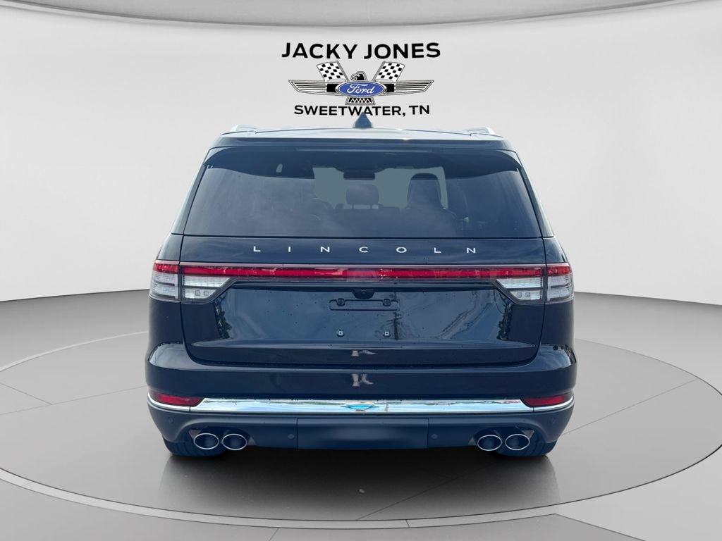 Used 2025 Lincoln Aviator Reserve w/ Equipment Group 201A AWD/4WD image 4
