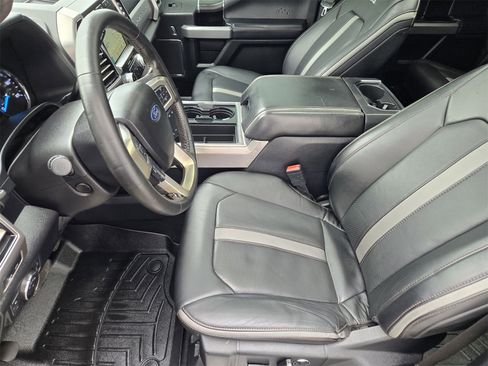 Used 2019 Ford F250 Platinum w/ Platinum Ultimate Package image 12
