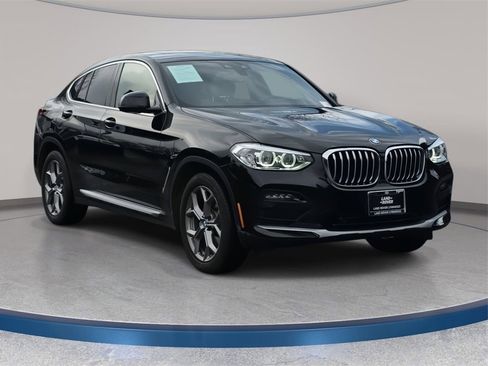 Used 2021 BMW X4 xDrive30i image 4