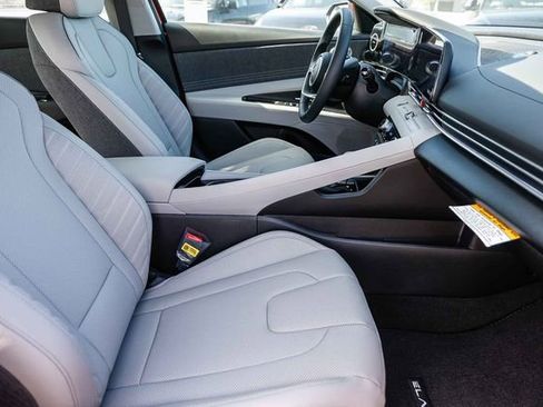 New 2026 Hyundai Elantra Limited FWD image 20
