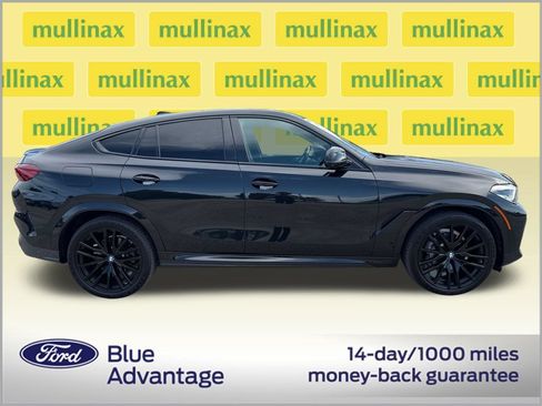 Used 2022 BMW X6 xDrive40i w/ M Sport Package AWD/4WD image 2