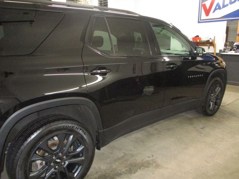 Used 2019 Chevrolet Traverse RS image 7