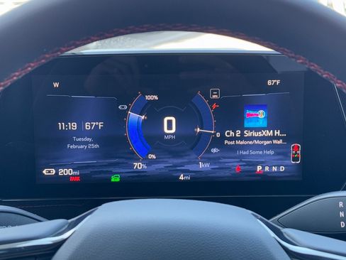 New 2025 Chevrolet Blazer EV RS image 24