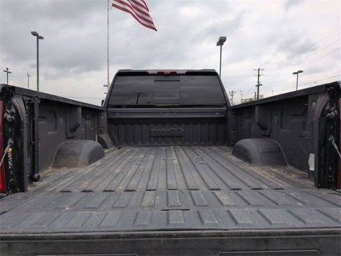 Used 2023 Chevrolet Silverado 3500 High Country w/ Technology Package image 24