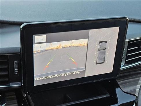 Used 2022 Ford Explorer Limited w/ Equipment Group 301A image 14