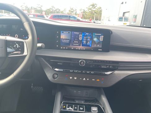 New 2026 Nissan Murano SV image 15