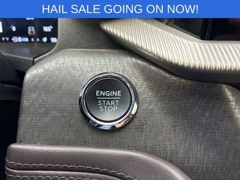 Certified 2025 Ford Explorer Platinum AWD/4WD image 33