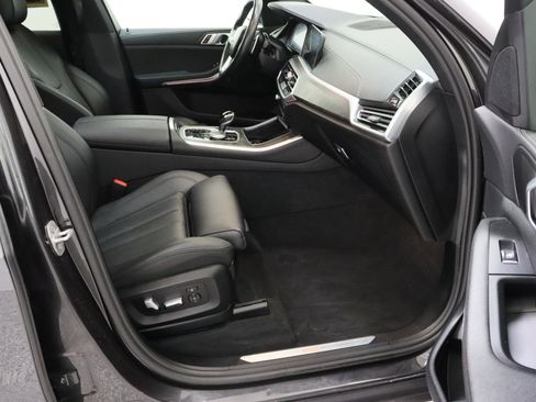 Used 2022 BMW X5 sDrive40i w/ Premium Package RWD image 42