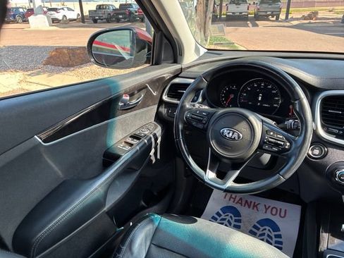 Used 2017 Kia Sorento EX w/ EX V6 Premium Package AWD/4WD image 28