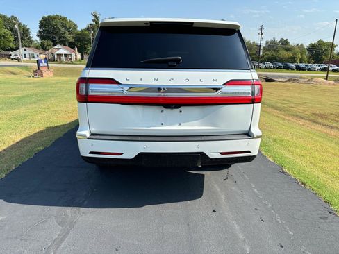 Used 2020 Lincoln Navigator L Reserve w/ Luxury Package AWD/4WD image 7