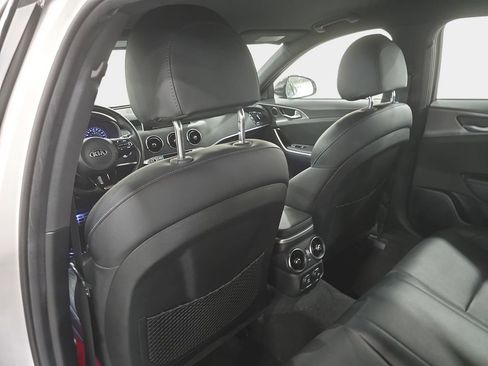 Used 2020 Kia Stinger GT image 13