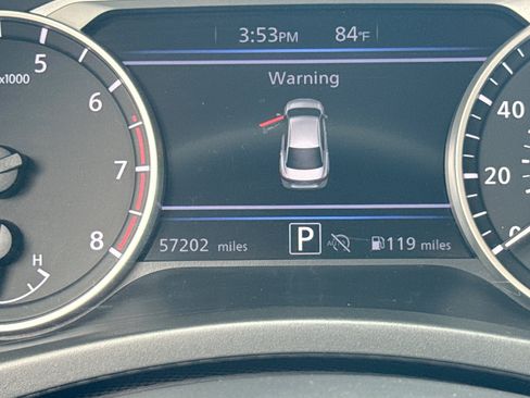 Certified 2024 Nissan Sentra SV FWD image 25