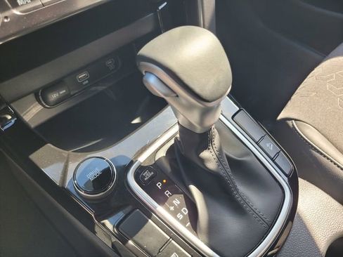 Used 2024 Kia Seltos S FWD image 18