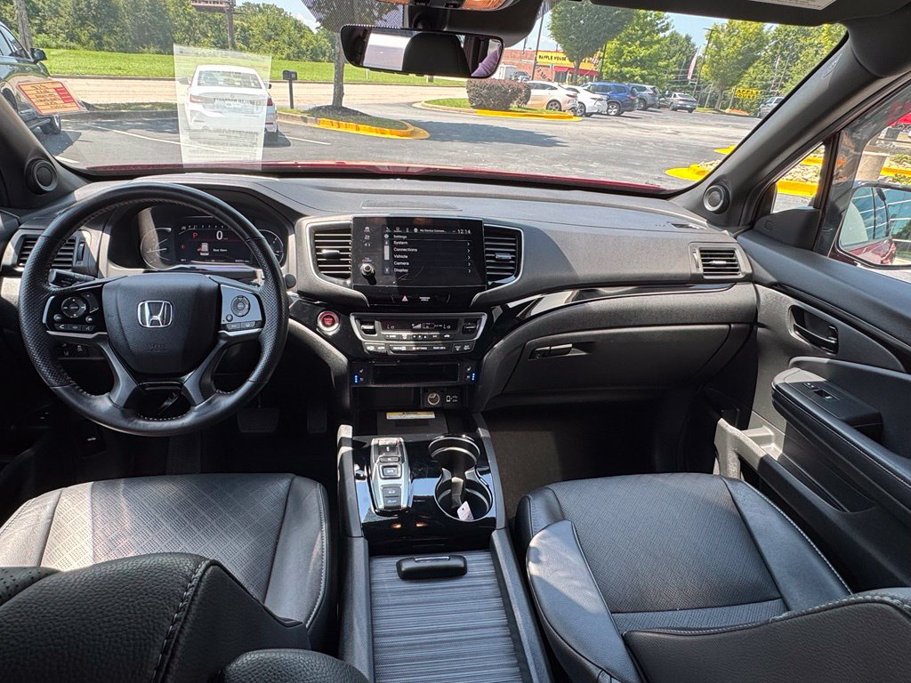 Used 2022 Honda Passport Elite image 12