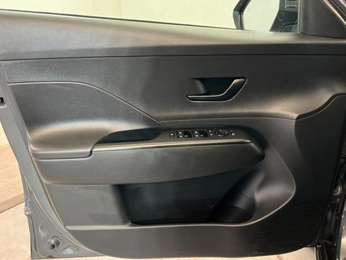 Used 2024 Hyundai Kona SEL image 14